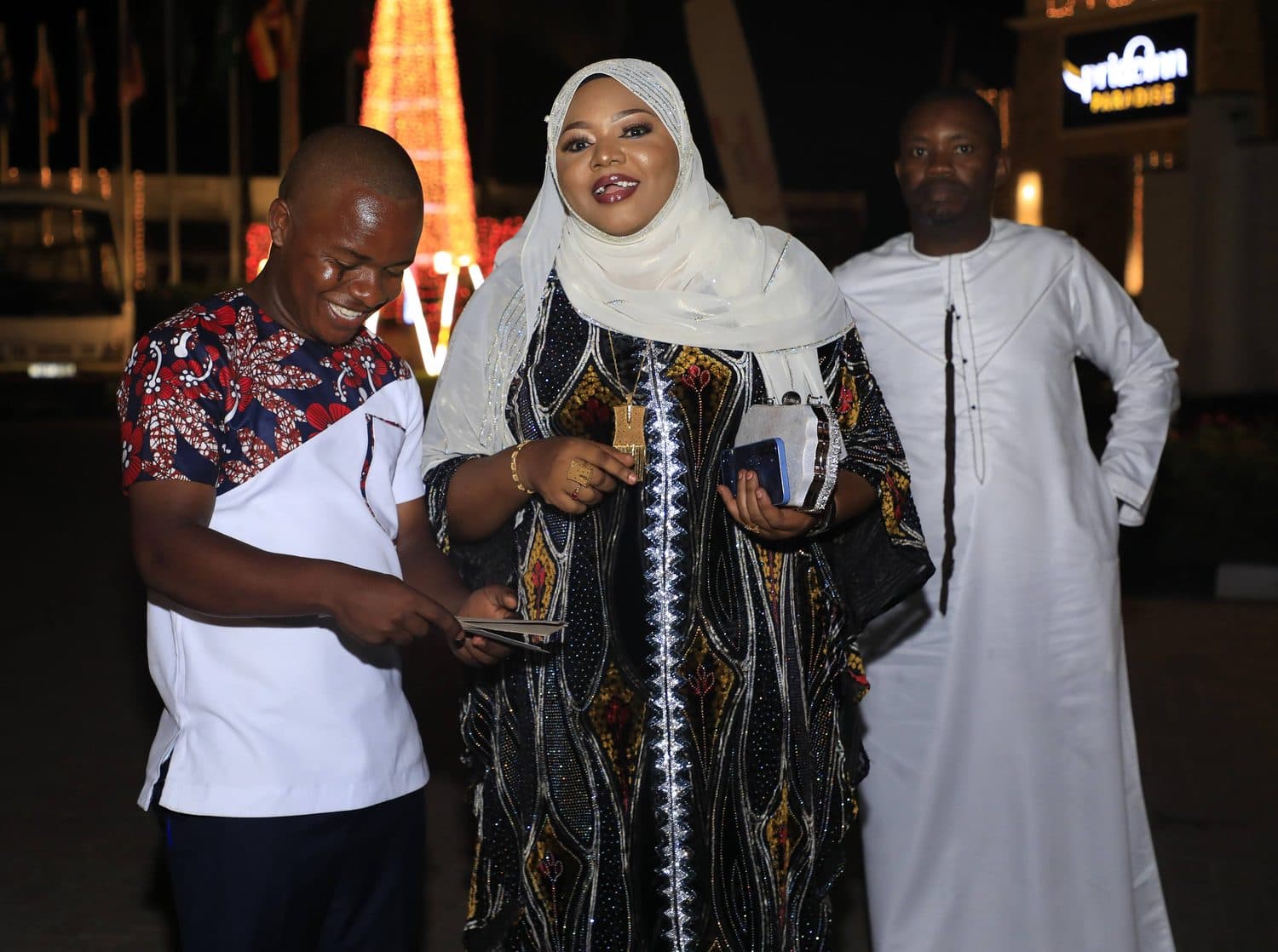 Guests dressed for the evening at the Wema Gala Dinner